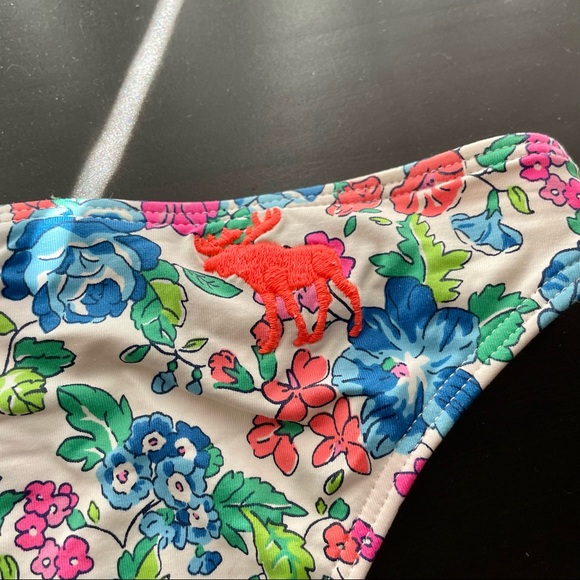 Abercrombie & Fitch Multicolors Floral Cheeky Bikini Bottom - Picture 3 of 5